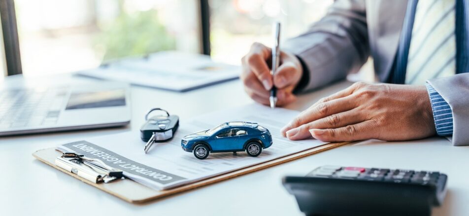 System rezerwacji dla wypożyczalni samochodów